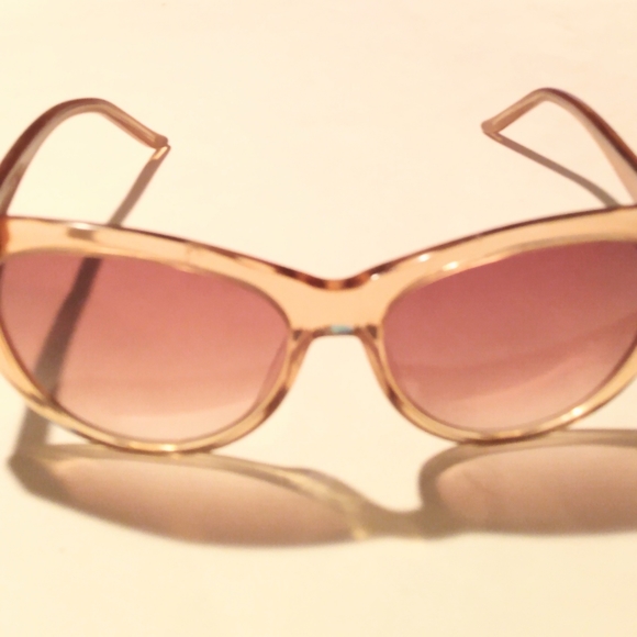 Betsey Johnson Cateye Sunglasses - Picture 8 of 15